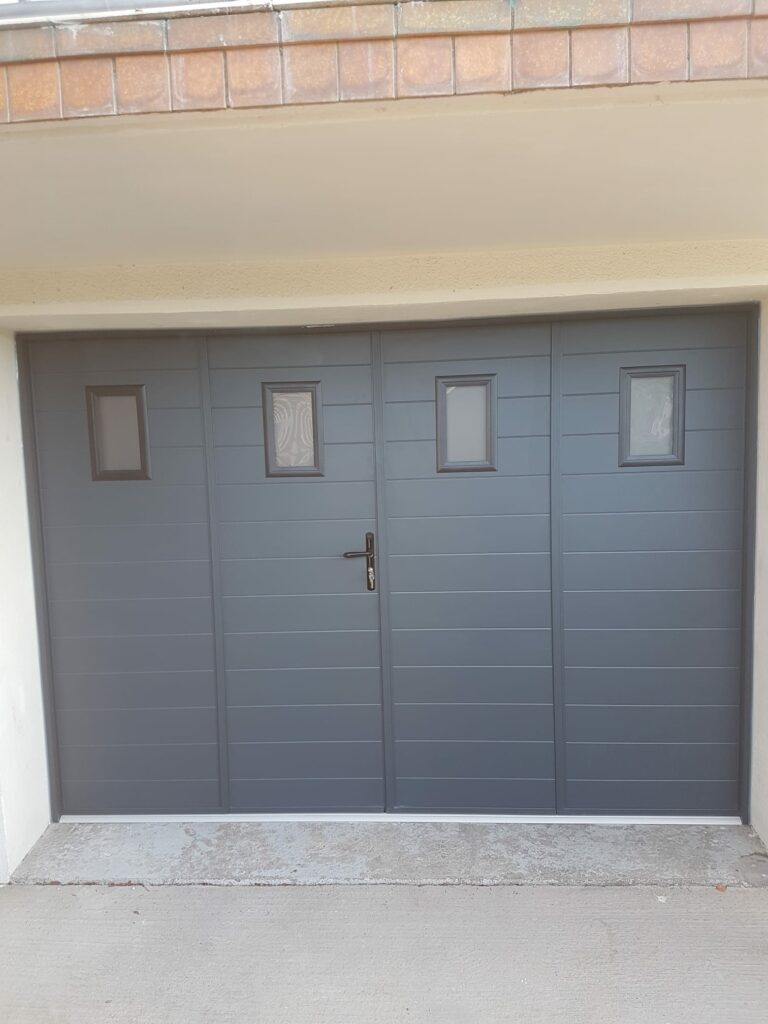 Porte-de-garage-battante-3