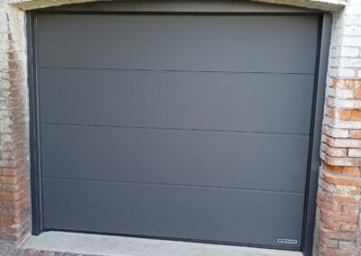 Porte de garage enroulable 4