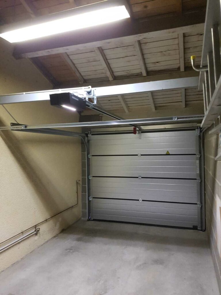 Porte-de-garage-sectionnelle-5